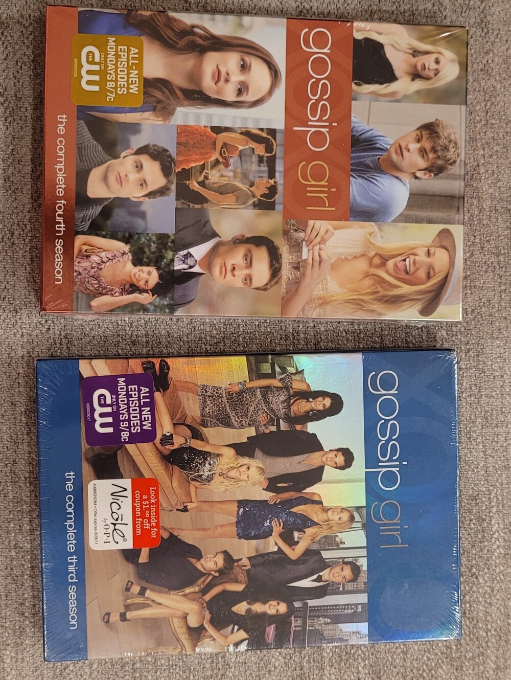 Gossip Girl DVD Season 3 and Season 4.